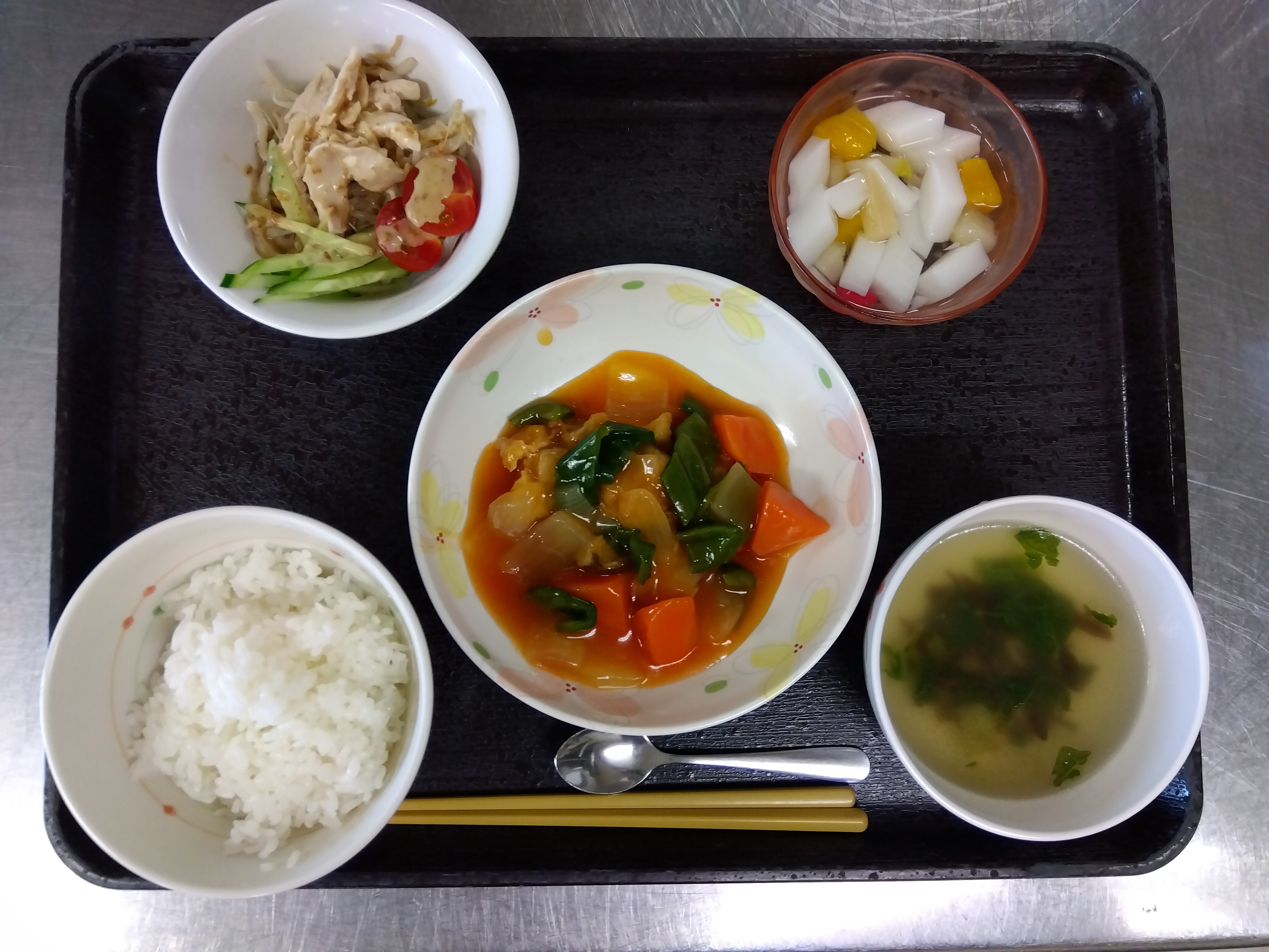 昼食